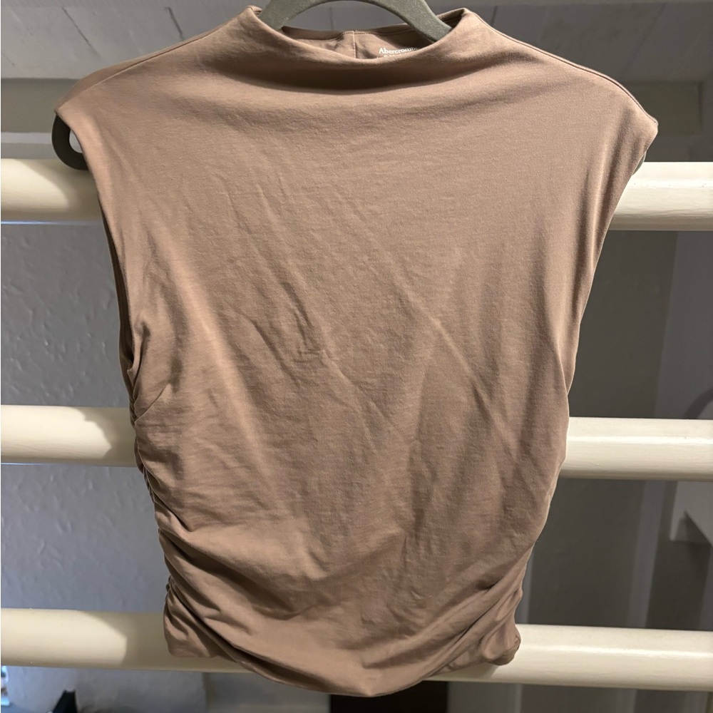 A&F Paloma Top